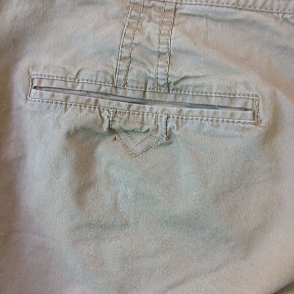 (3/$20) Old Navy low rise stretch khaki tan zip front four pocket crop pants - Picture 12 of 14